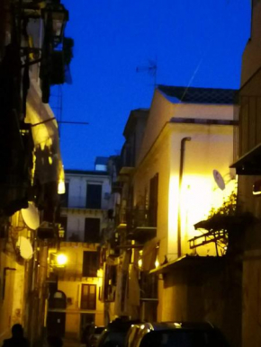 Stranizza d'amuri al Capo vero cuore di Palermo, self check in vedi anche atocà1